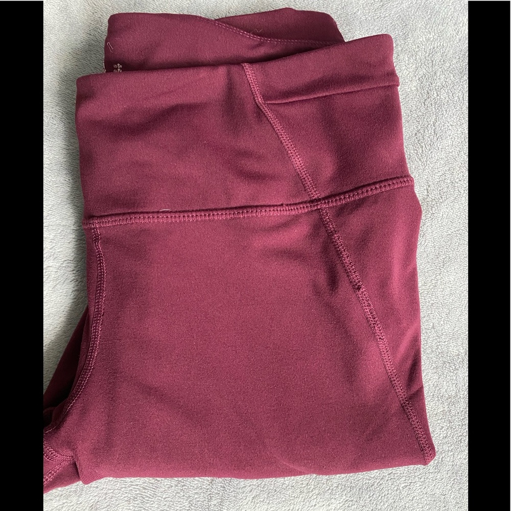 GAP Fit leggings - Picture 2 of 2